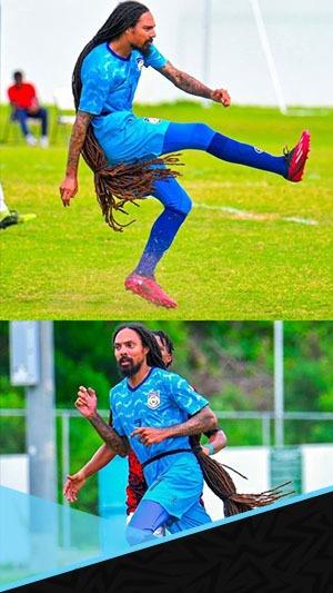 ظهر بتصفيات كأس العالم.. صاحب أطول شعر في كرة القدم